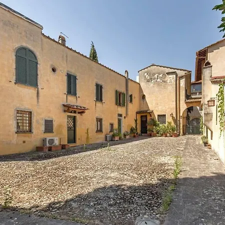 Simone 7 Apartment Florence