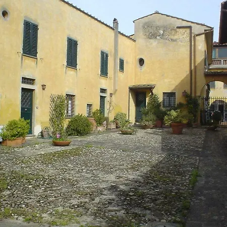 Simone 7 Apartment